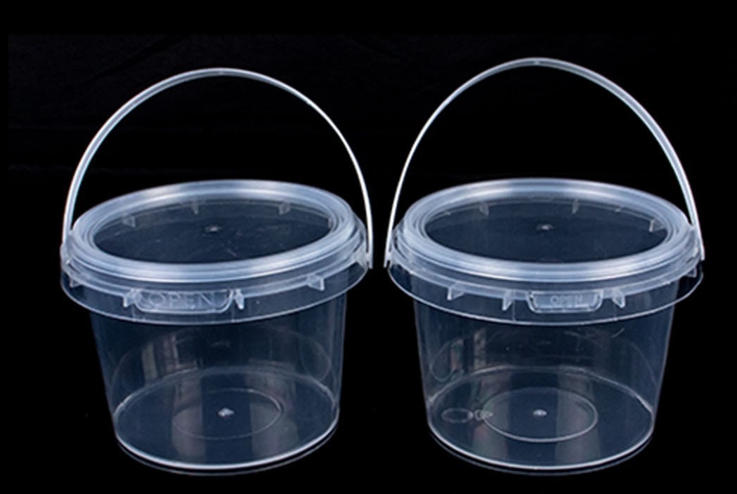 Transparent plastic bucket 2