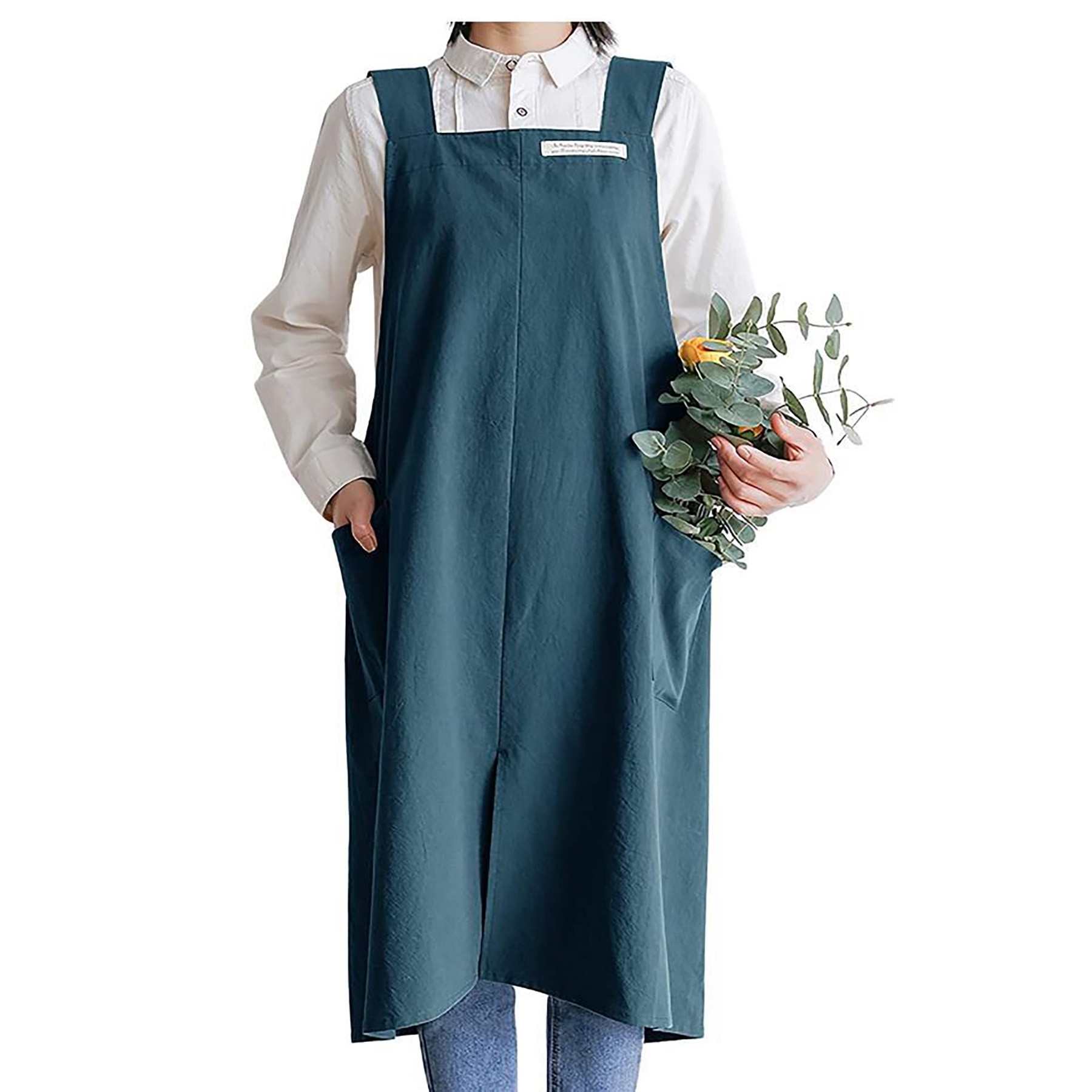 Cross-Back Apron with Pockets 2
