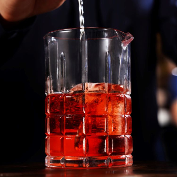 Viski® Highland Mixing Glass 12