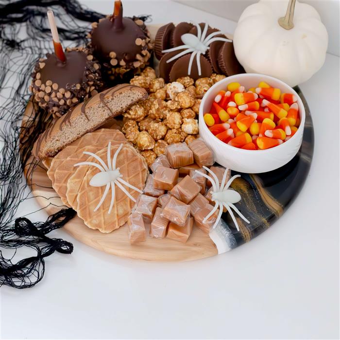 Large Round Acacia Board With Dip Holder 8