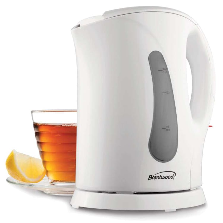 Electric Plastic Kettles 1QT 2