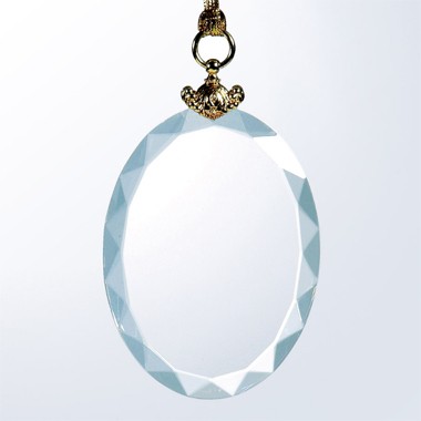 Elegant Gem-Cut Optical Crystal Ornament - Oval 1