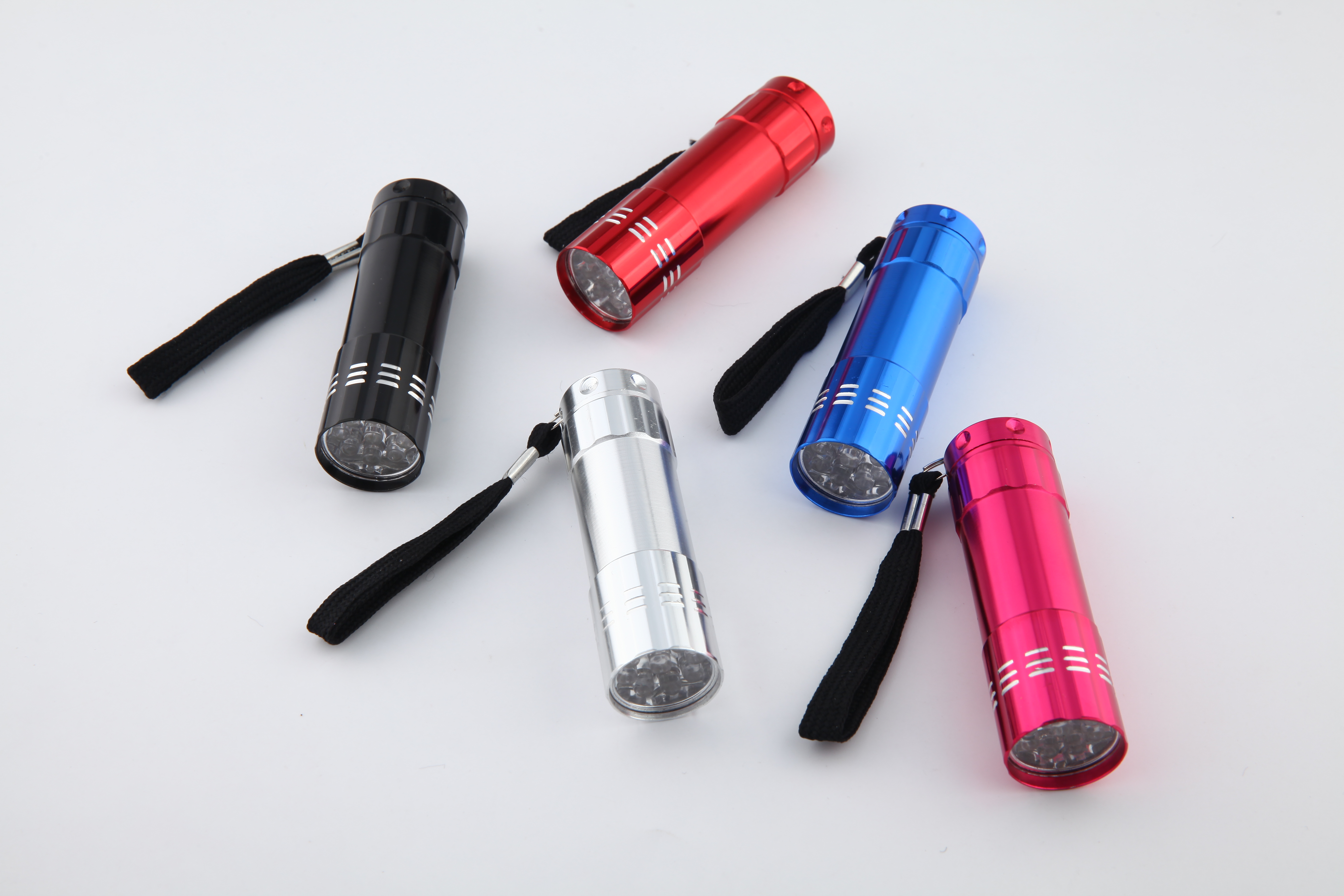 Aluminum 9 LED Flashlight with Batteries 1