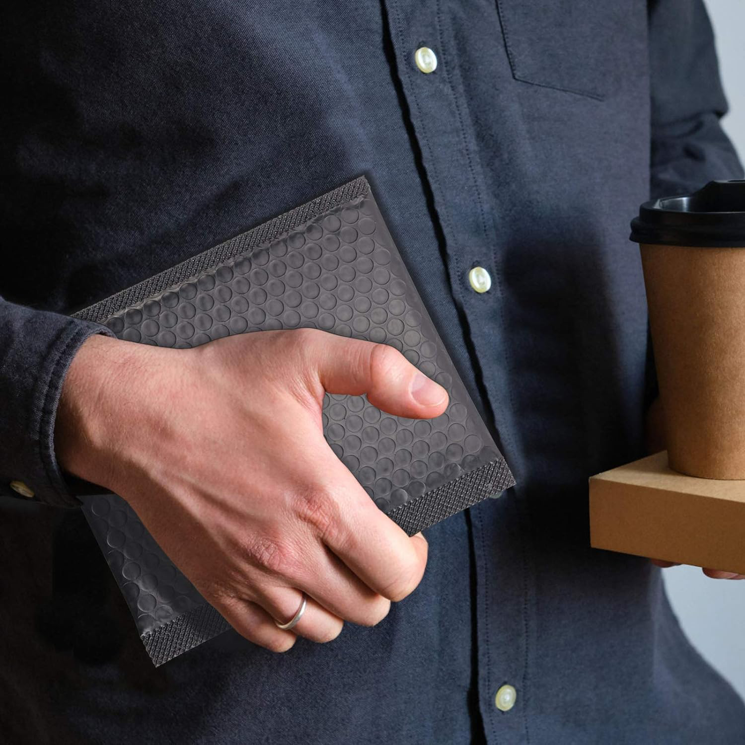 Eco-friendly Black Shipping Envelop Mailers 6