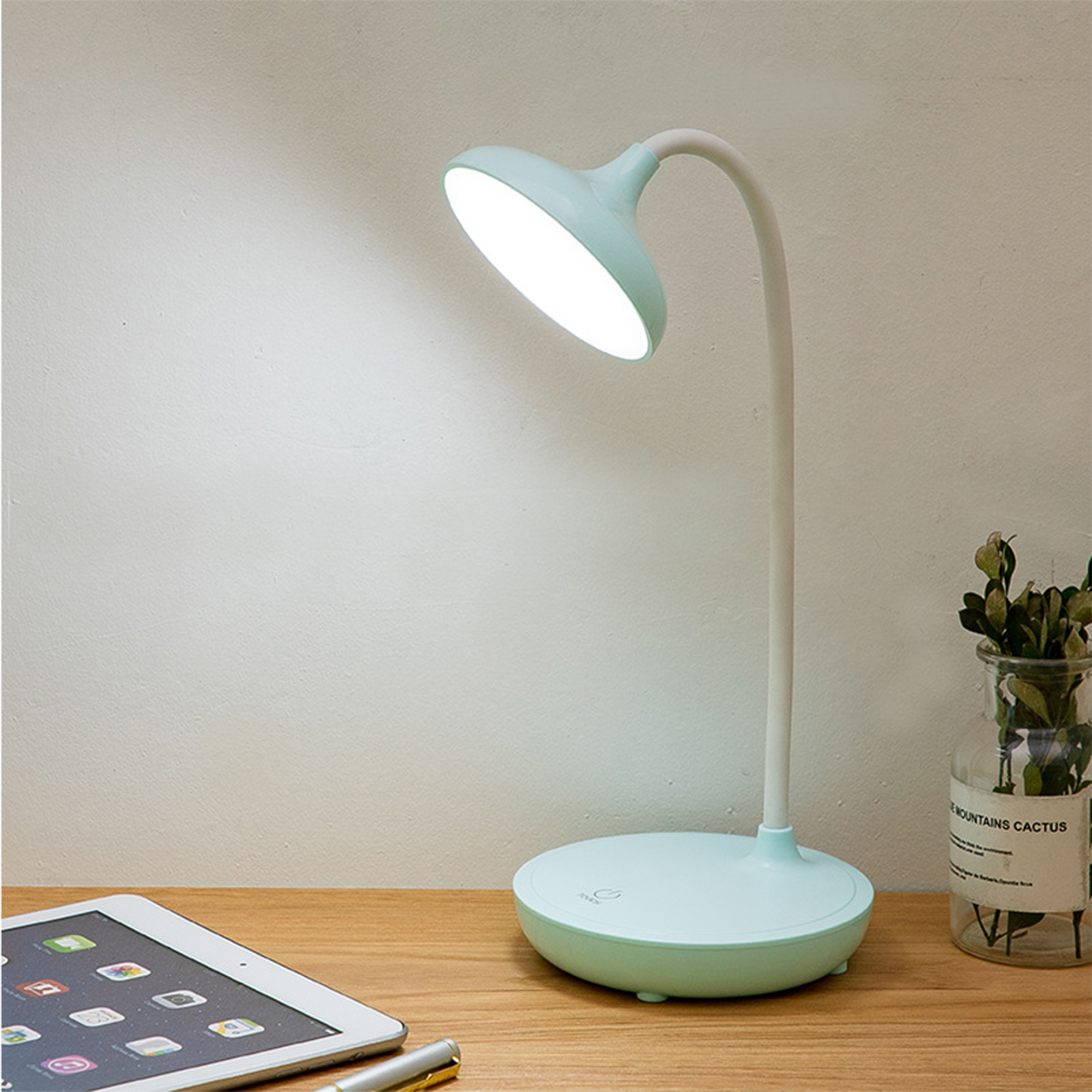 Wireless LED Desk Lamp with Rechargeable Battery 6