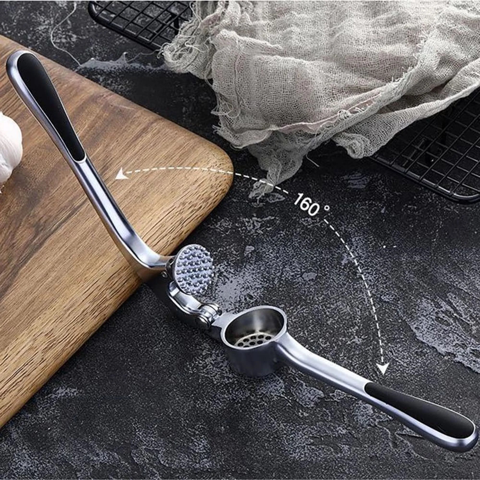 Zinc Alloy Garlic Press With Long-Handled 2
