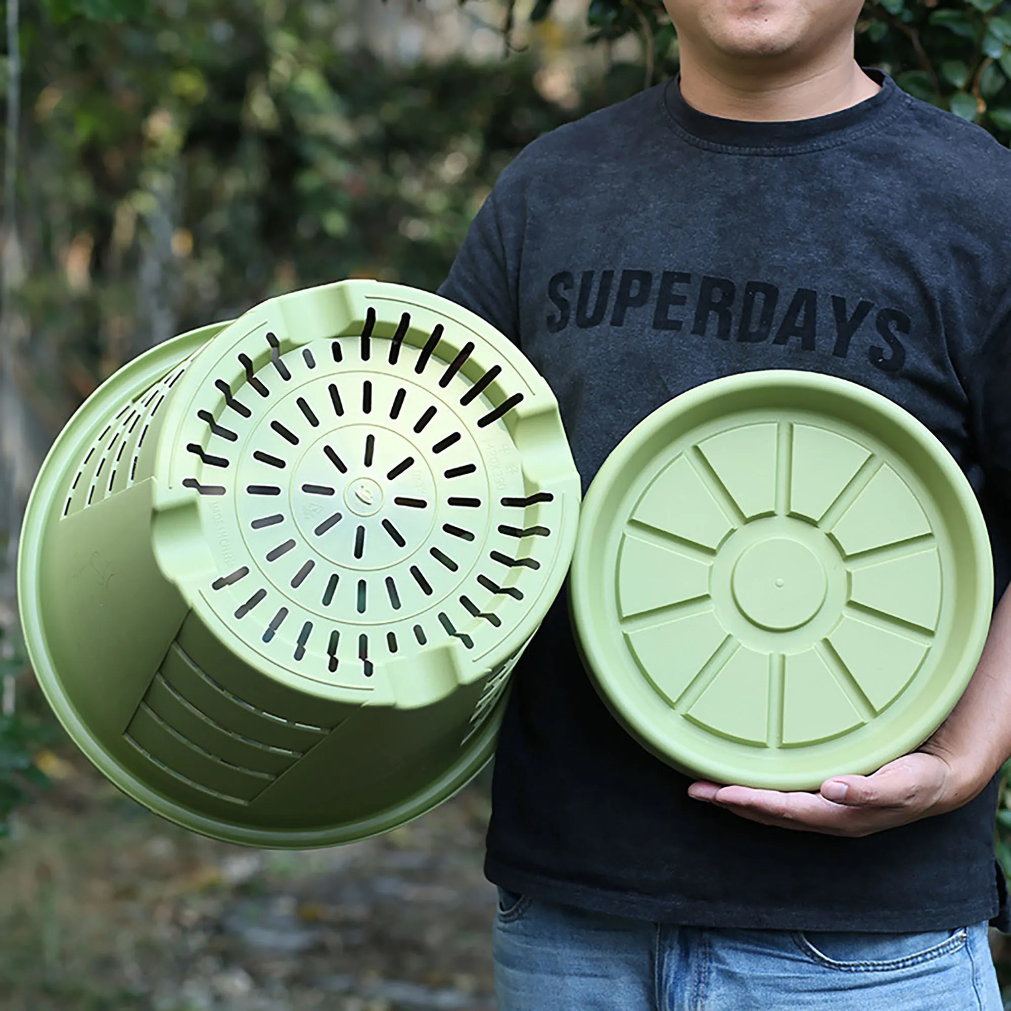 Plastic Flower Pot With Logo For Planting 1