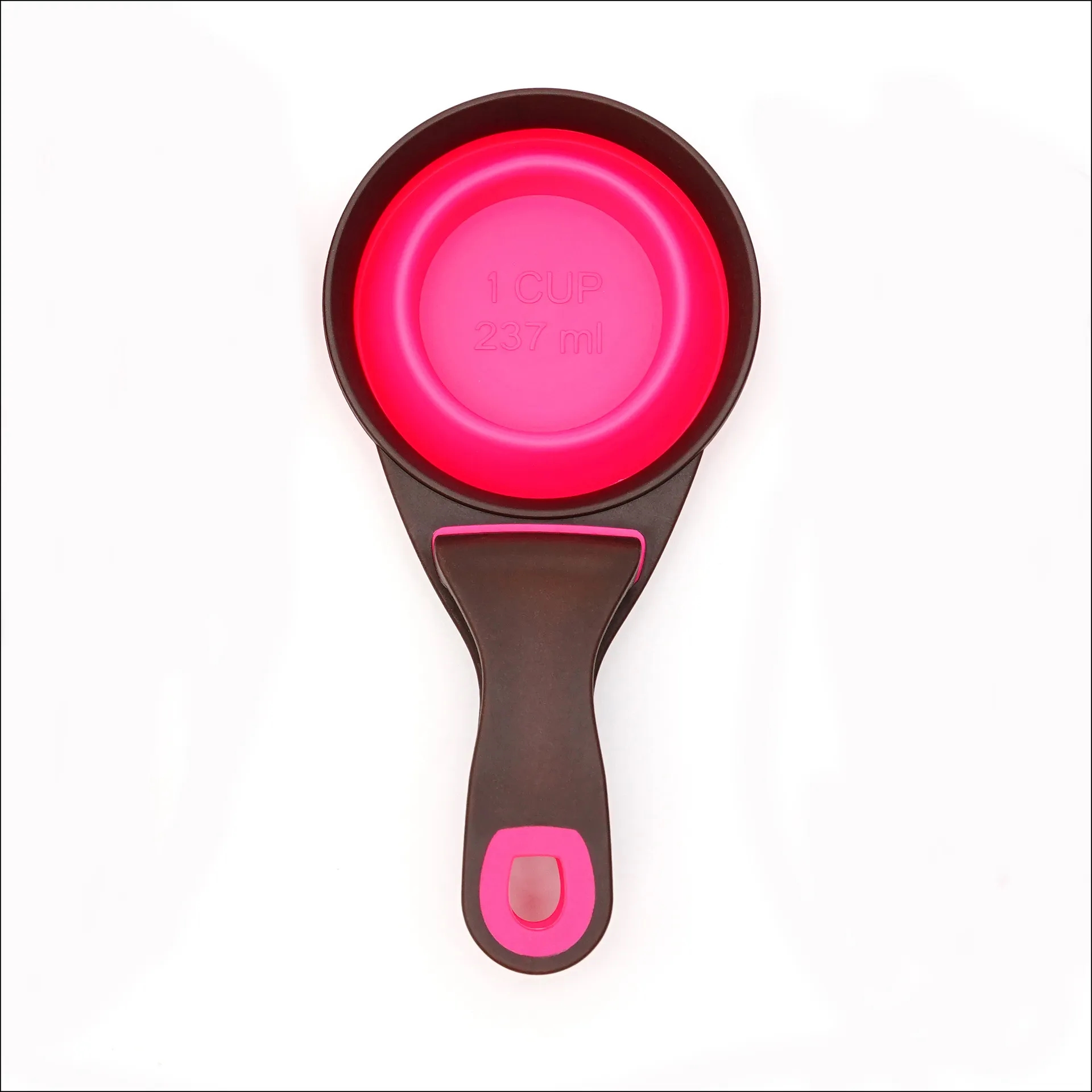 Collapsible Pet Scoop 1