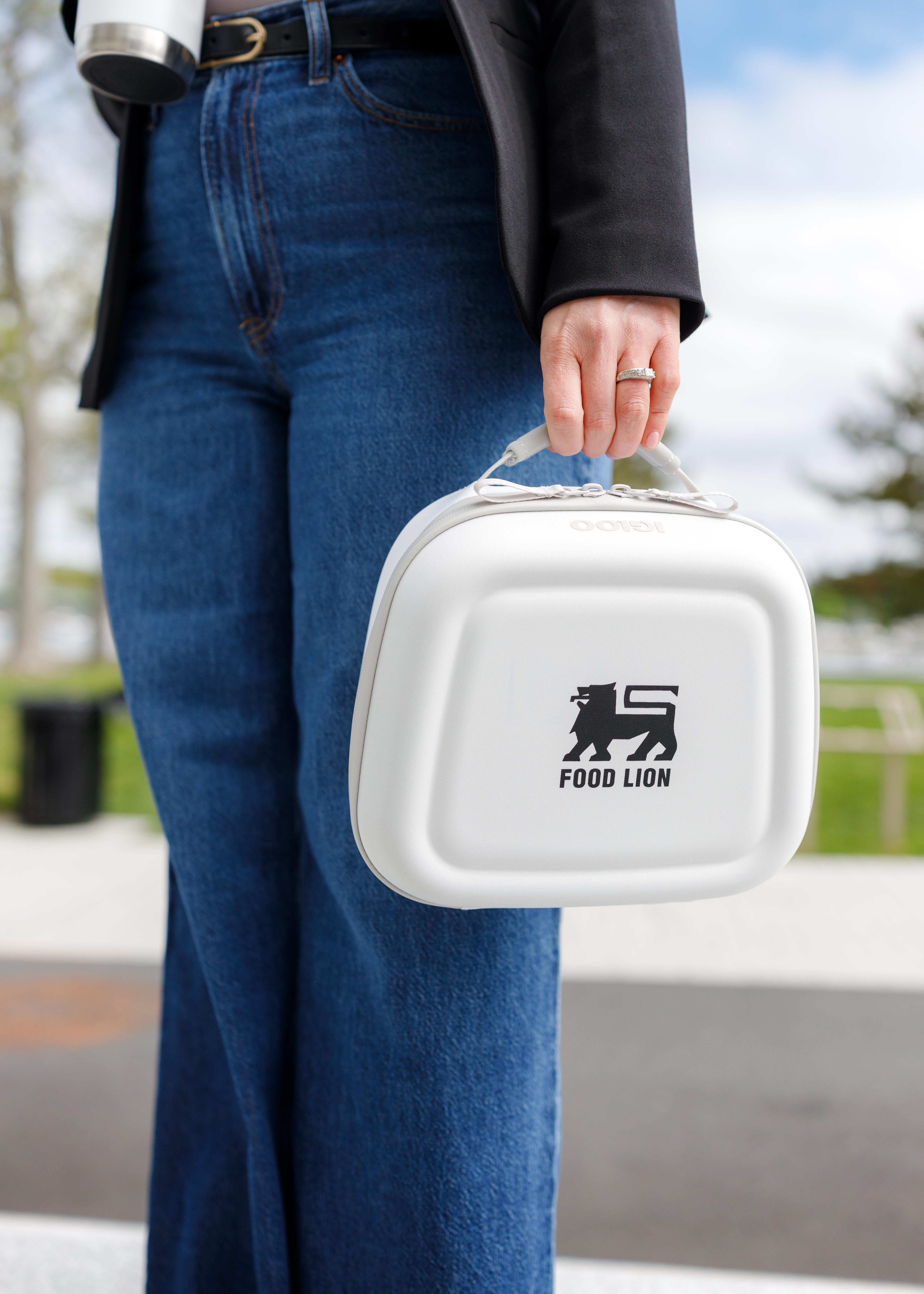 Igloo® Day Chiller Recycled Poly Lunch Box 13