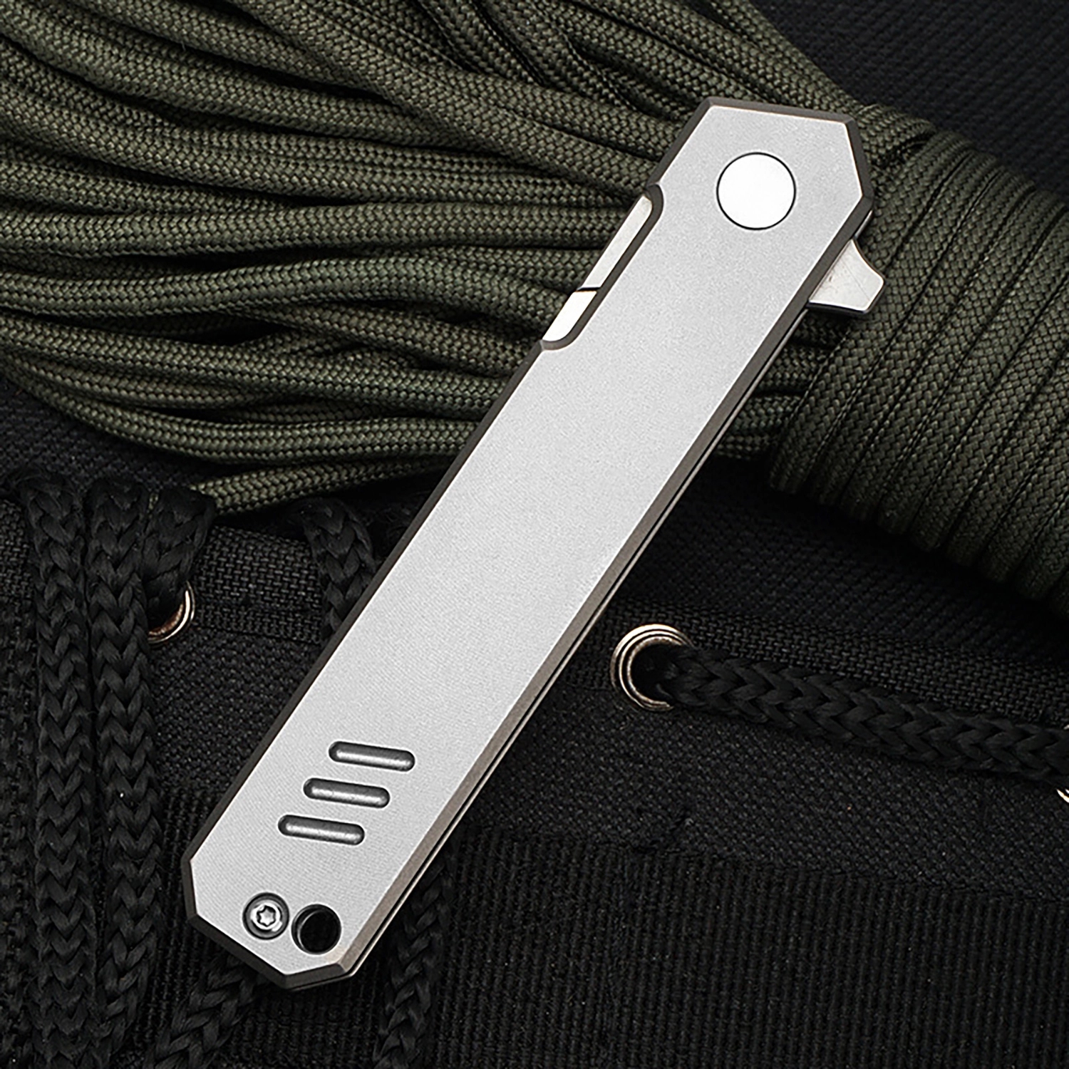 Pocket Folding Knife Titanium Handles 3