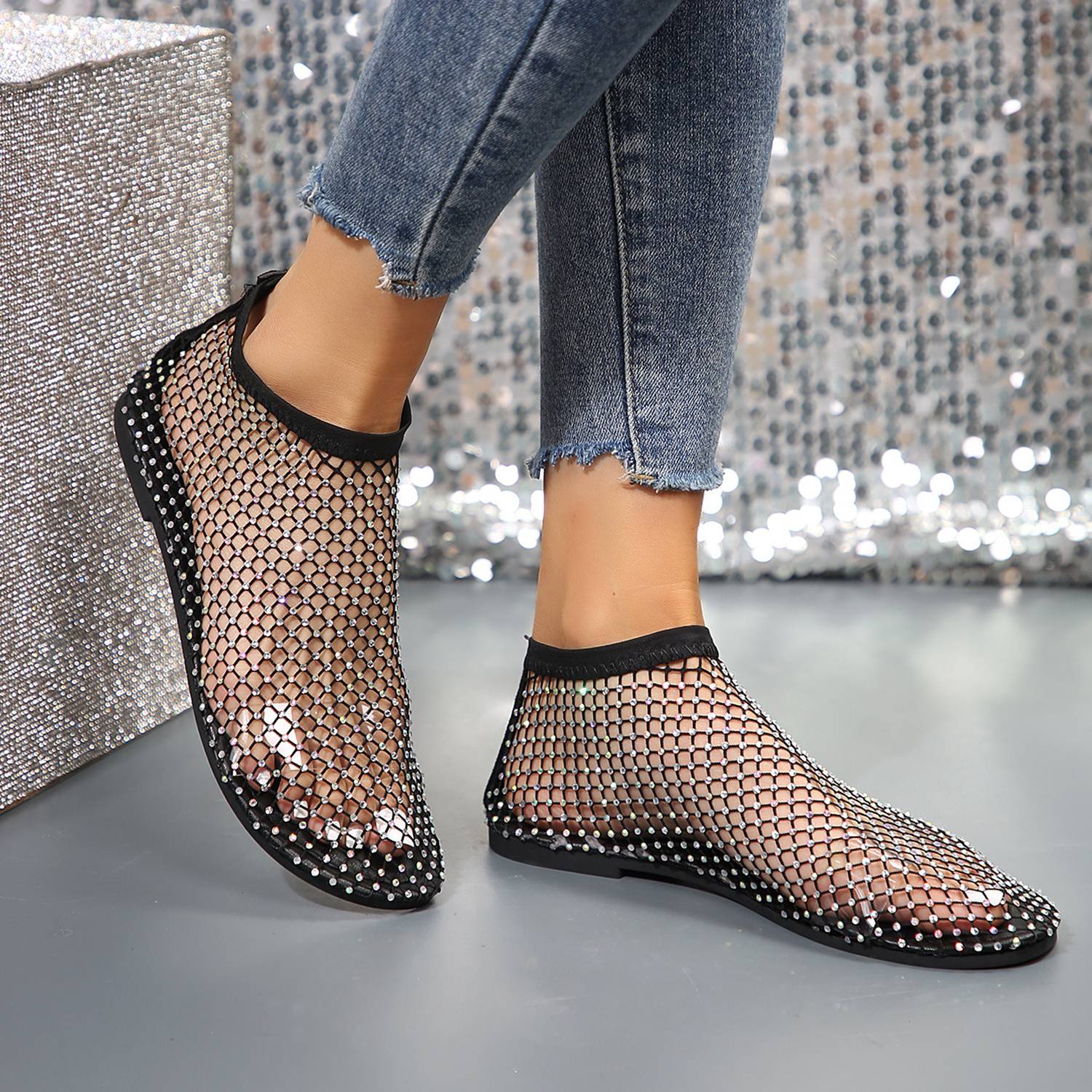 Comfortable Mesh Rhinestone Large Women's Flat Sandals 3