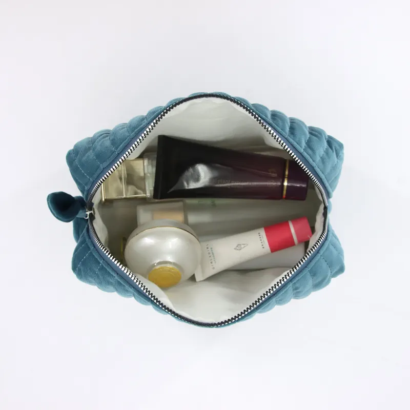 Cosmetic Pouch / Makeup Bag 3