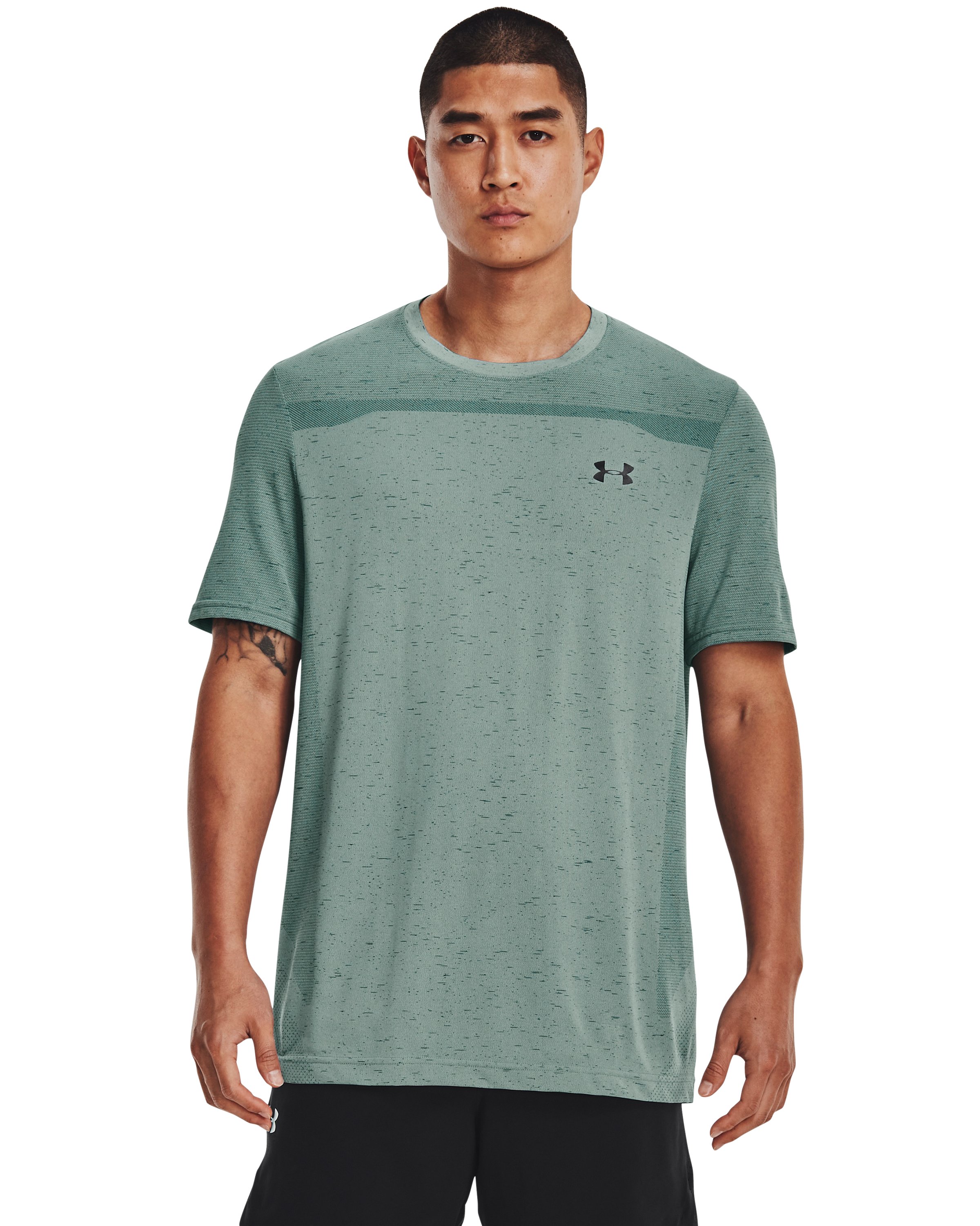 UA Seamless Men's Short Sleeve 32