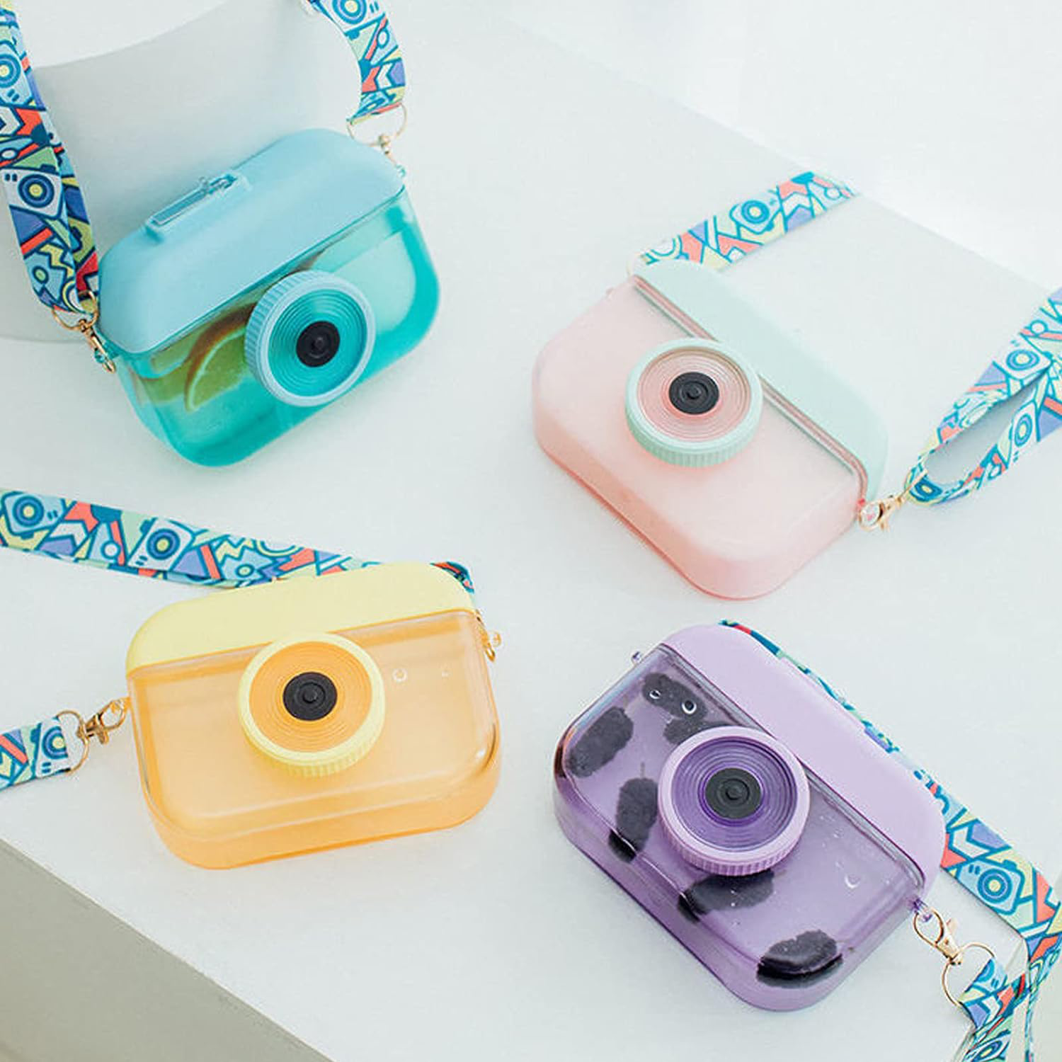13 Oz Cute Camera Shape Water Bottle With Straw 2