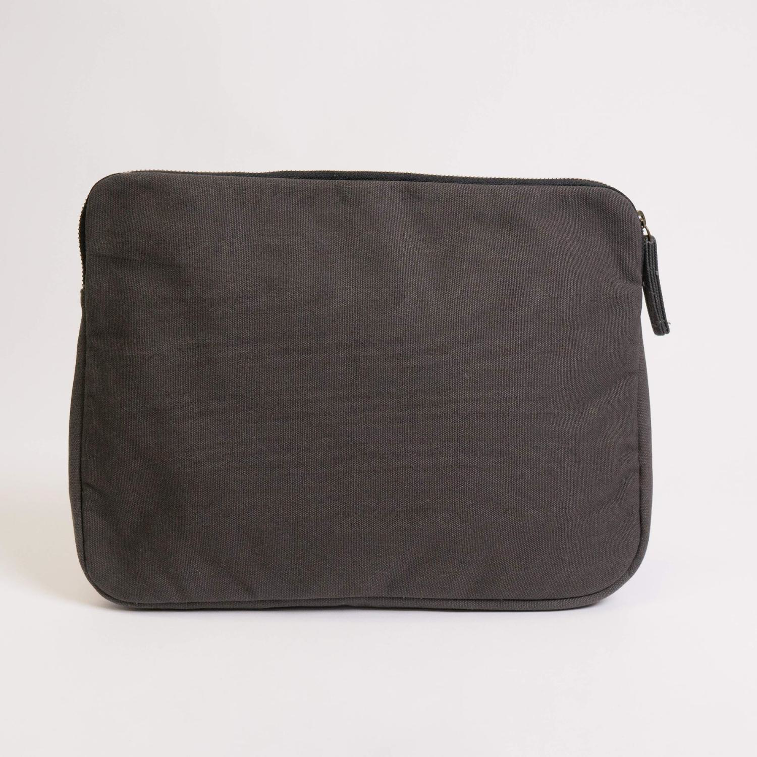 TERRA THREAD® - Erdig 13" Laptop Sleeve Sustainable GOTS & Fair Trade Certified 4