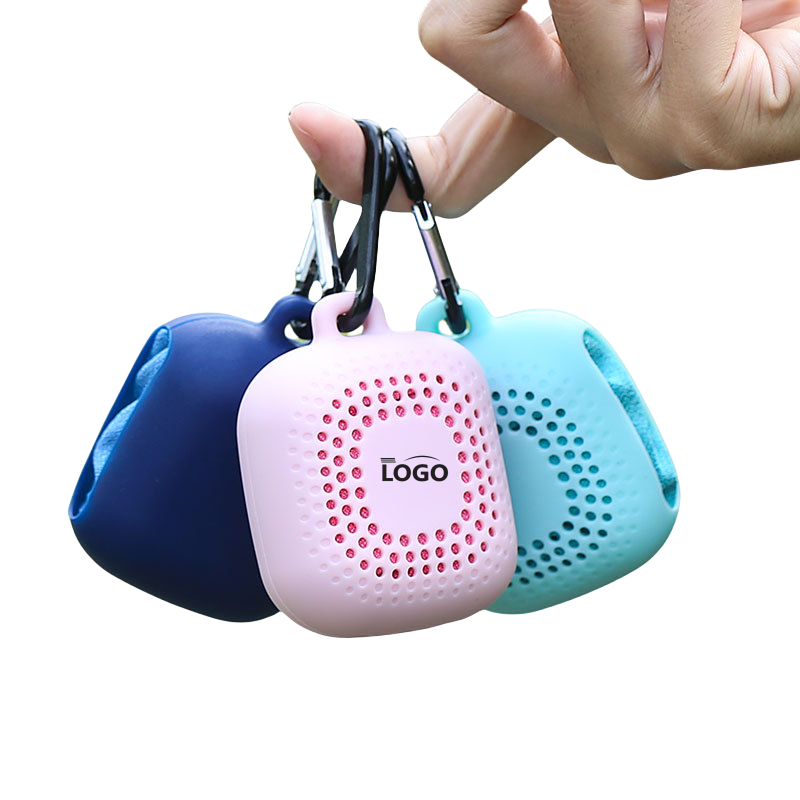 All-Season Dog Deshedding Tool 3