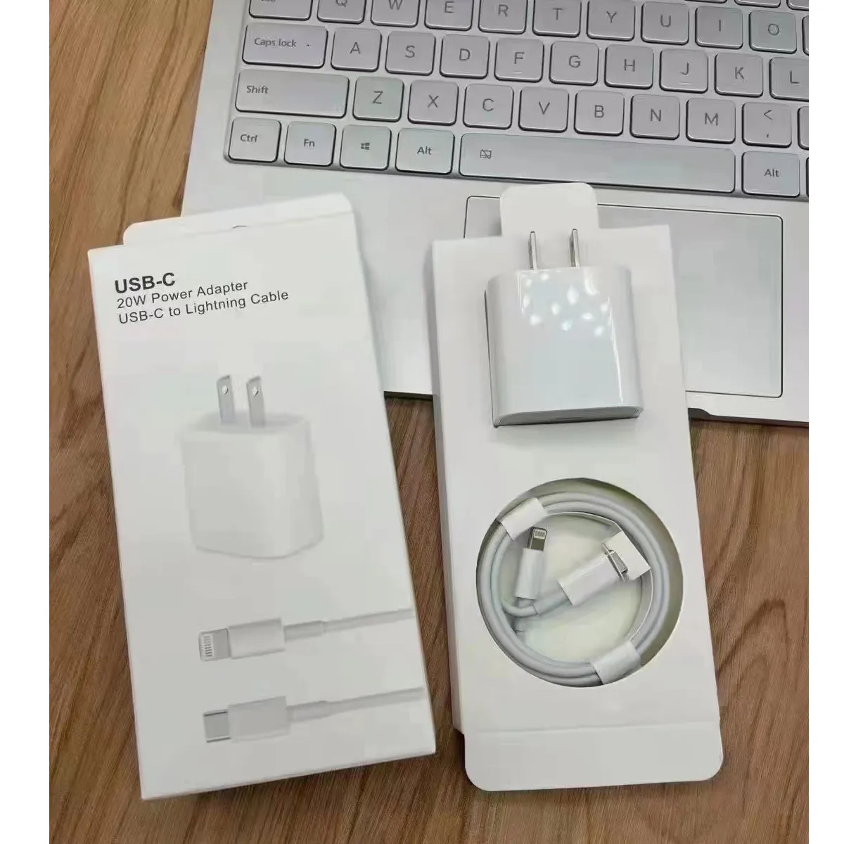 Super Fast Charger 20W PD USB-C 4