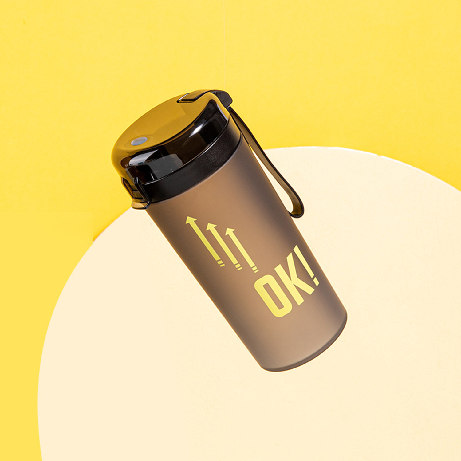 Frosted Anti-Burst Shaker Cup Plastic Bottle 2