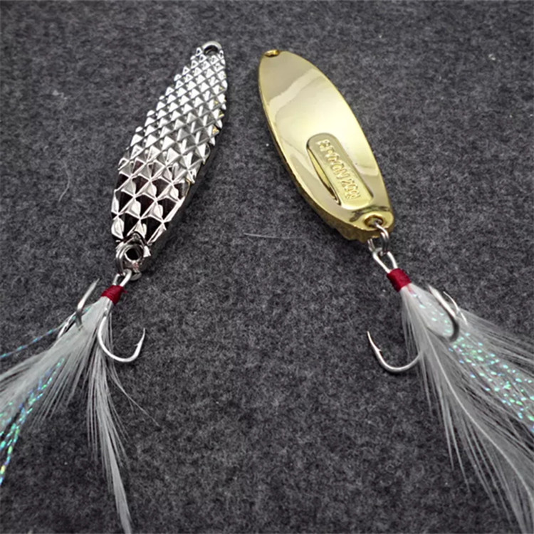 Shiny Metal Textured Fishing Lure with Hook 6