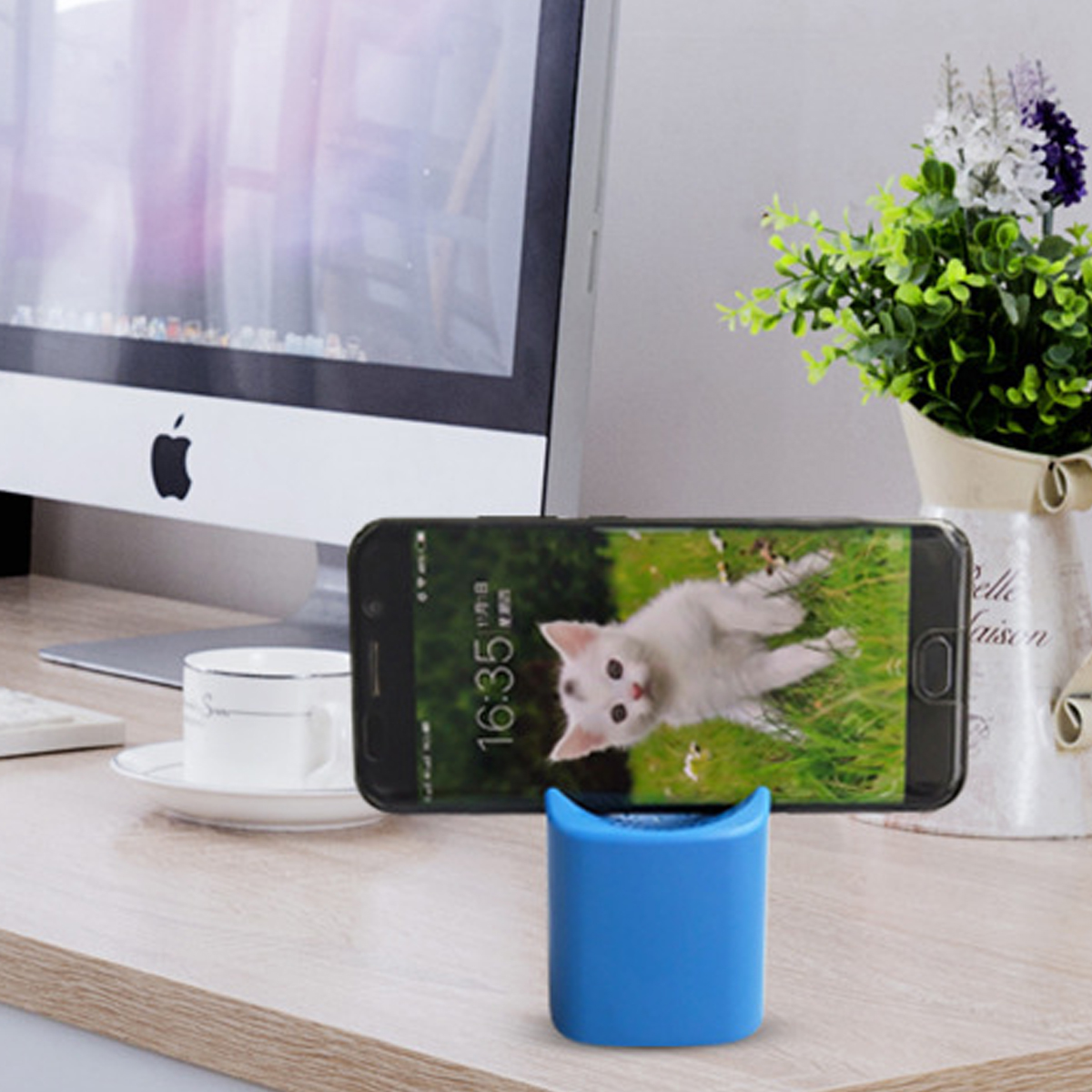 Mini Bluetooth Speaker with Phone Stand and Custom Logo 6