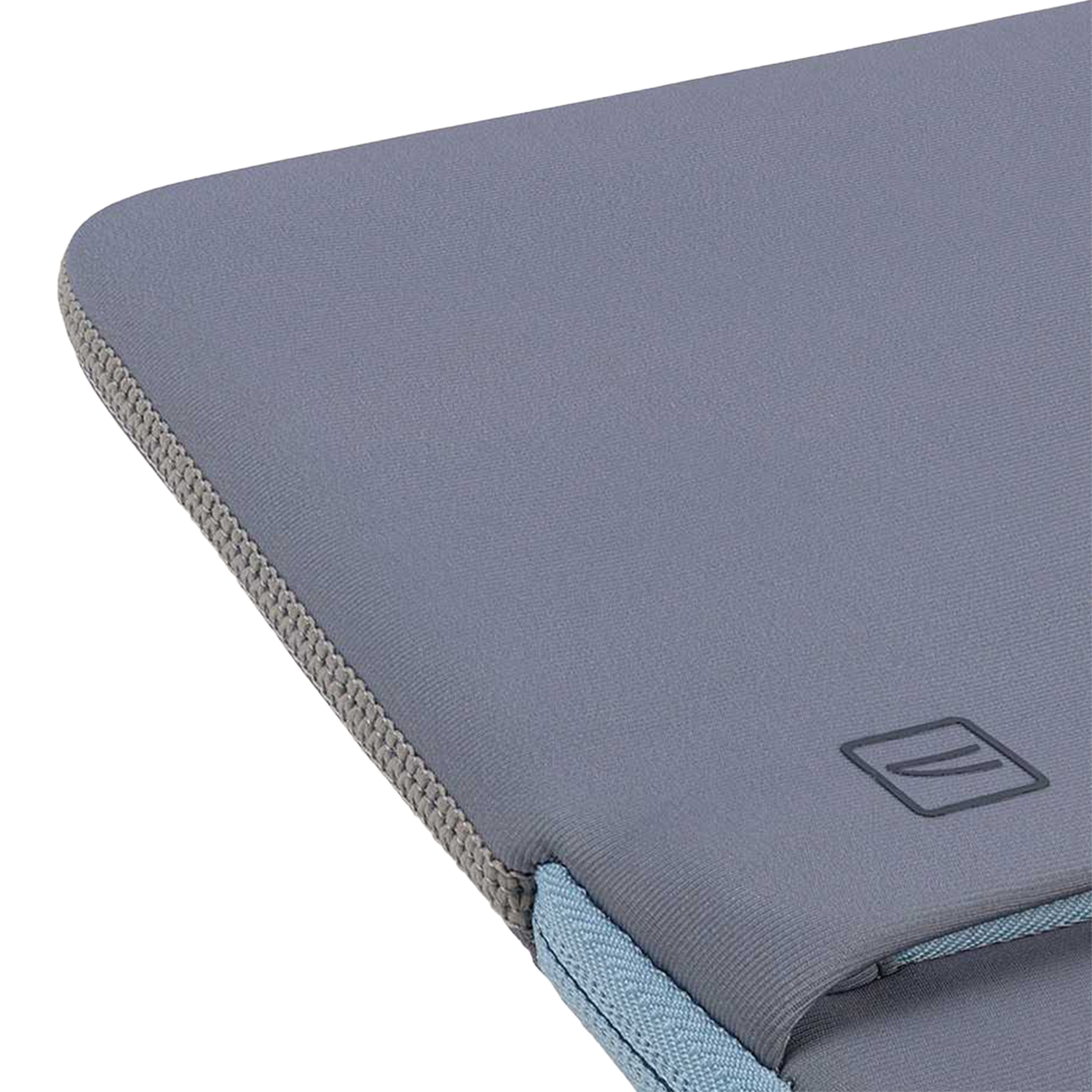 TUCANO® - Italy Anti-Slip Modern Executive 13" Laptop Sleeve 6