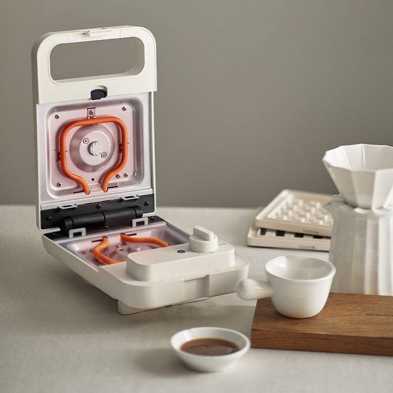 Breakfast Toast/Waffle Machine 6