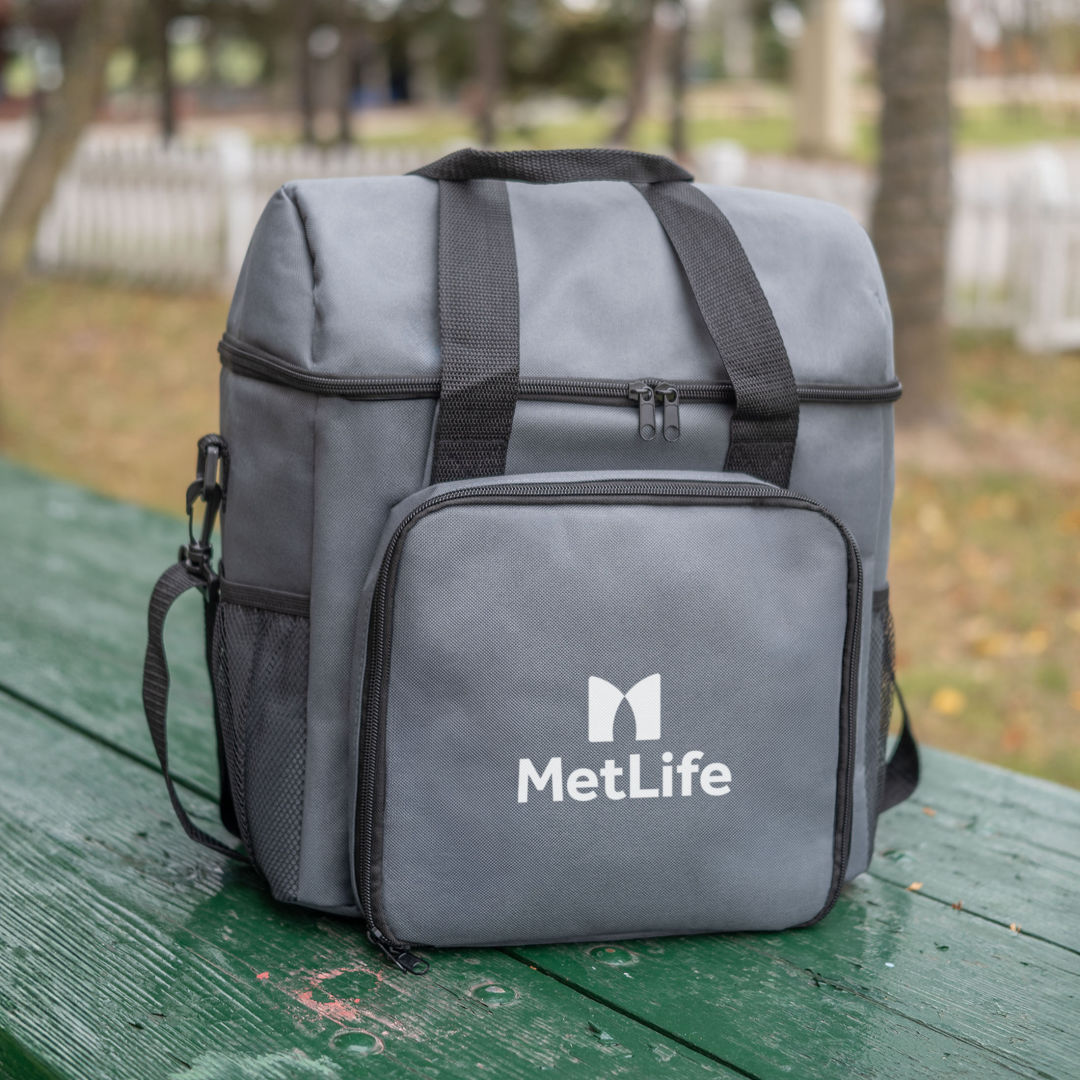 Valdivian All-in-One Picnic Bag 4