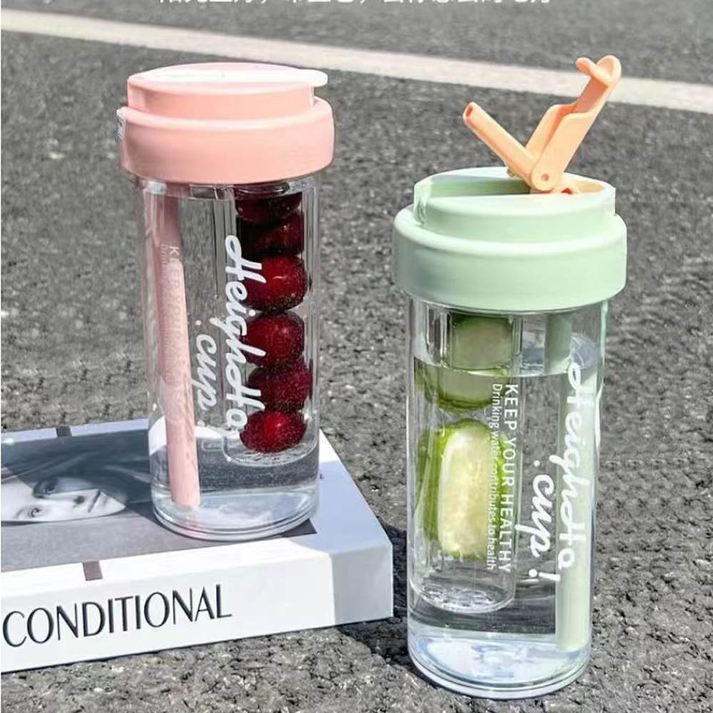 Large Capacity Detachable Straw Cup 2