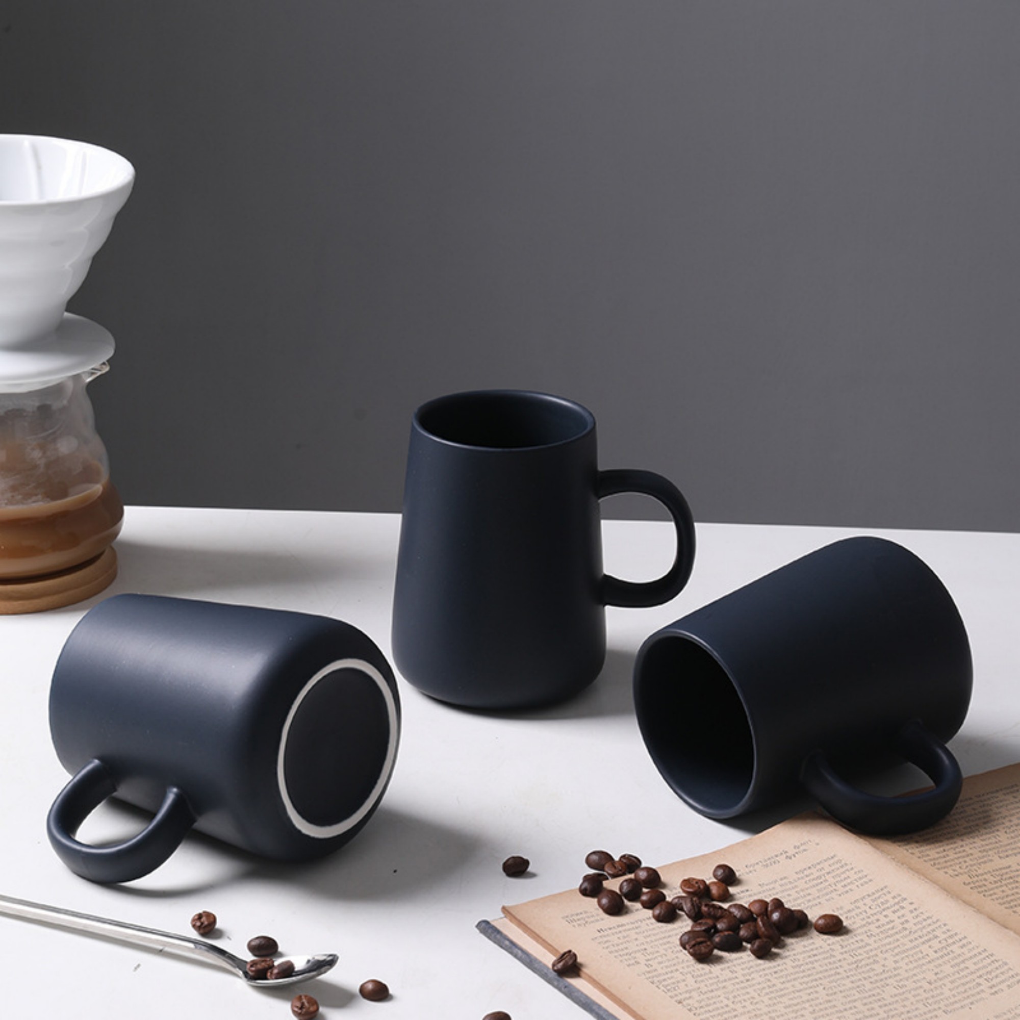 Narrow Mouth Wide Belly Matte Ceramic Mugs 3