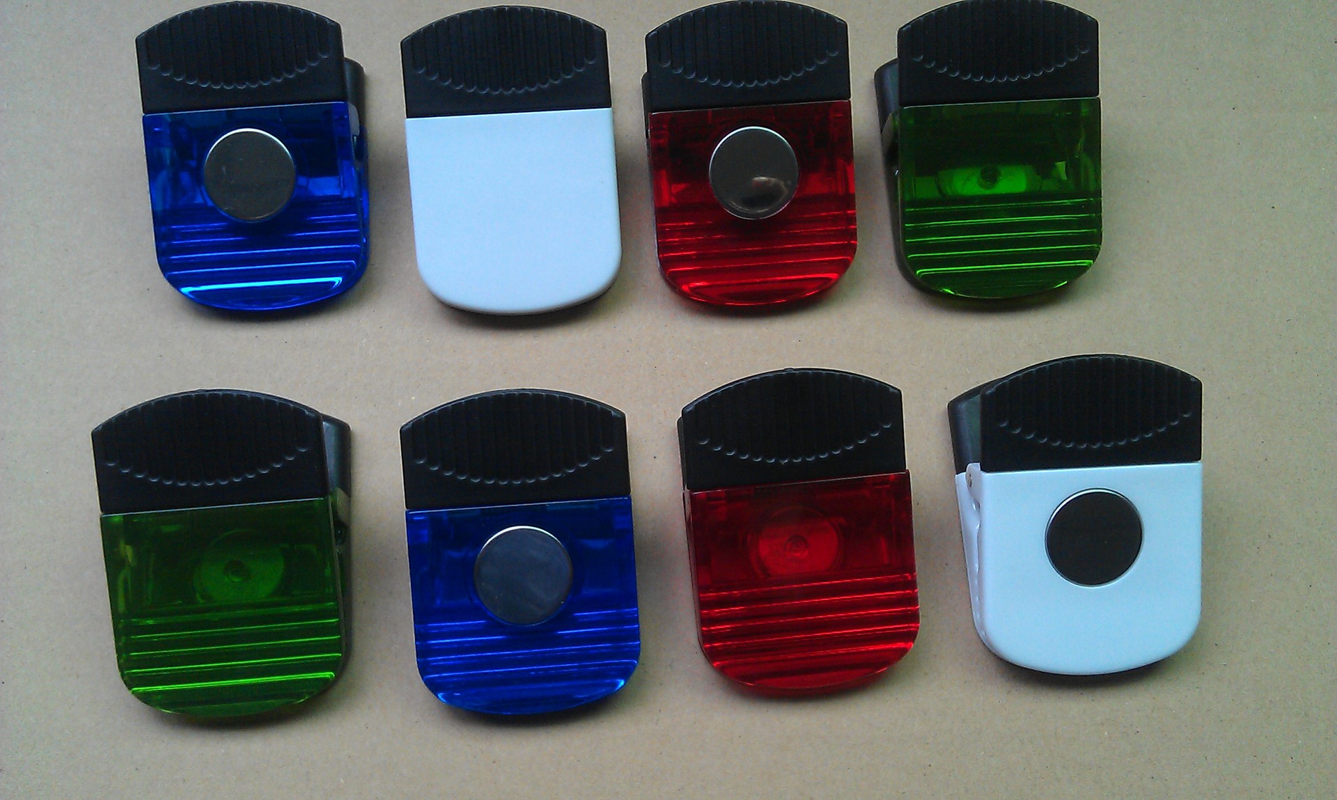 Plastic Clip 4