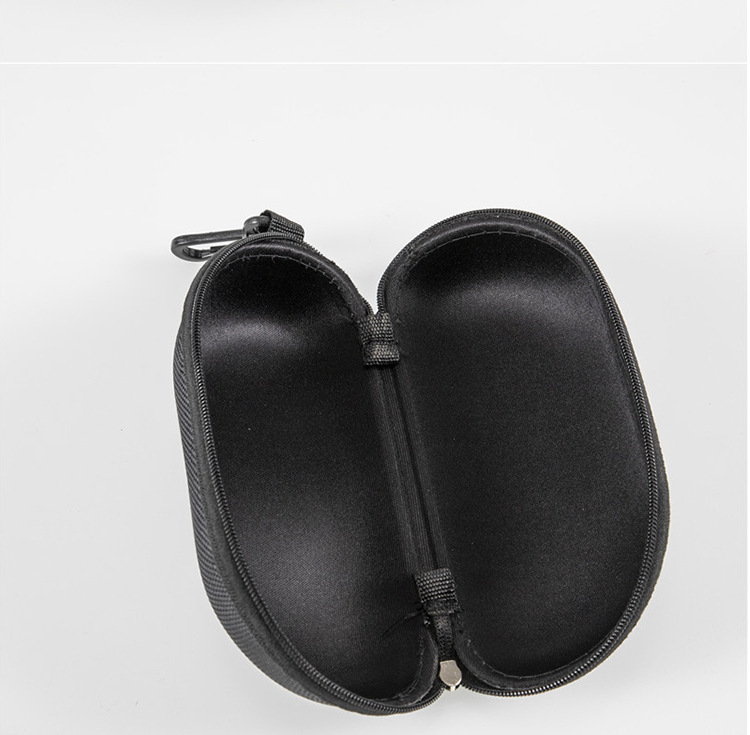 Sunglass case with carabiner 3