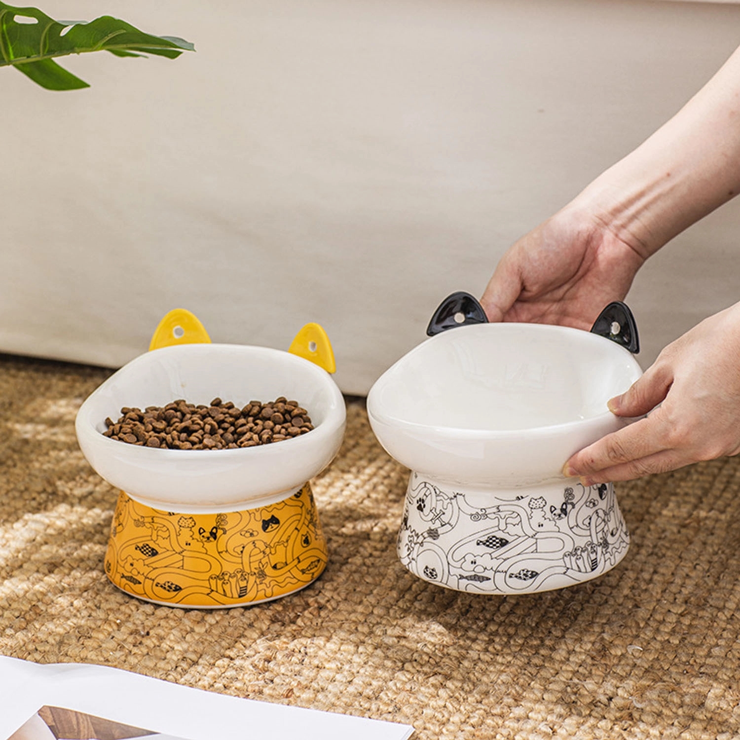 Elevated Ceramic Cat Food Bowl With 2 Mixing Spoon 1
