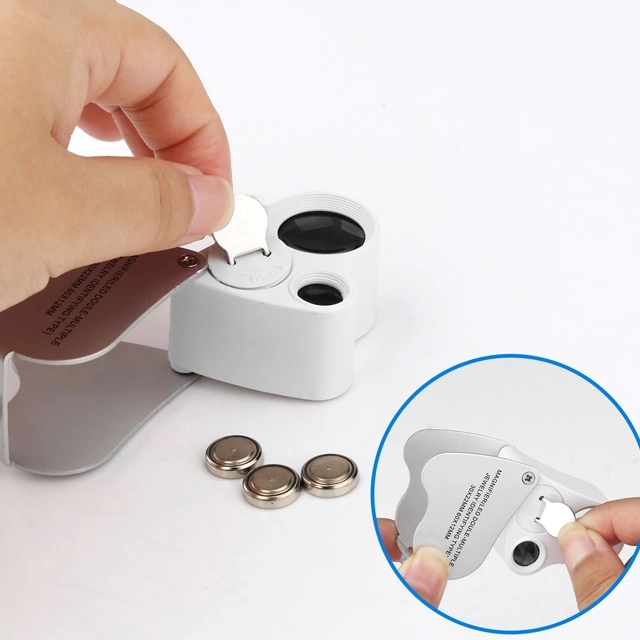 30X and 60X Illuminated Jewelry LED Eye Loupe Magnifier 3