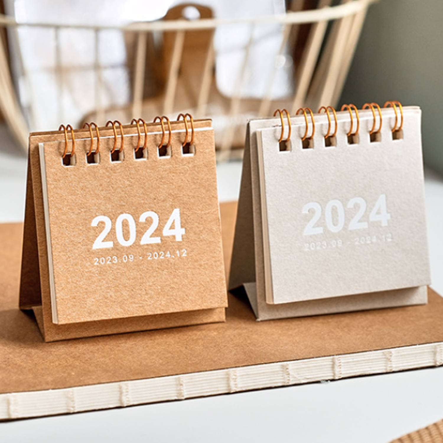 Kraft Paper Mini Desk Calendar 8