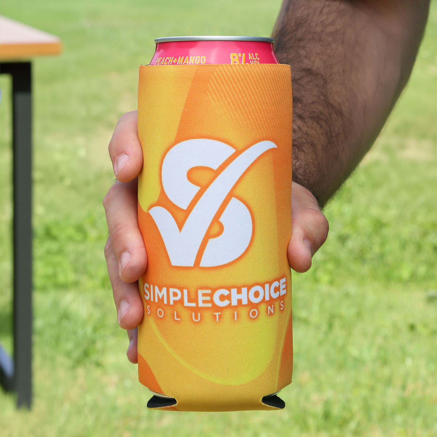 Neogreen™ Recycled can cooler 24 oz