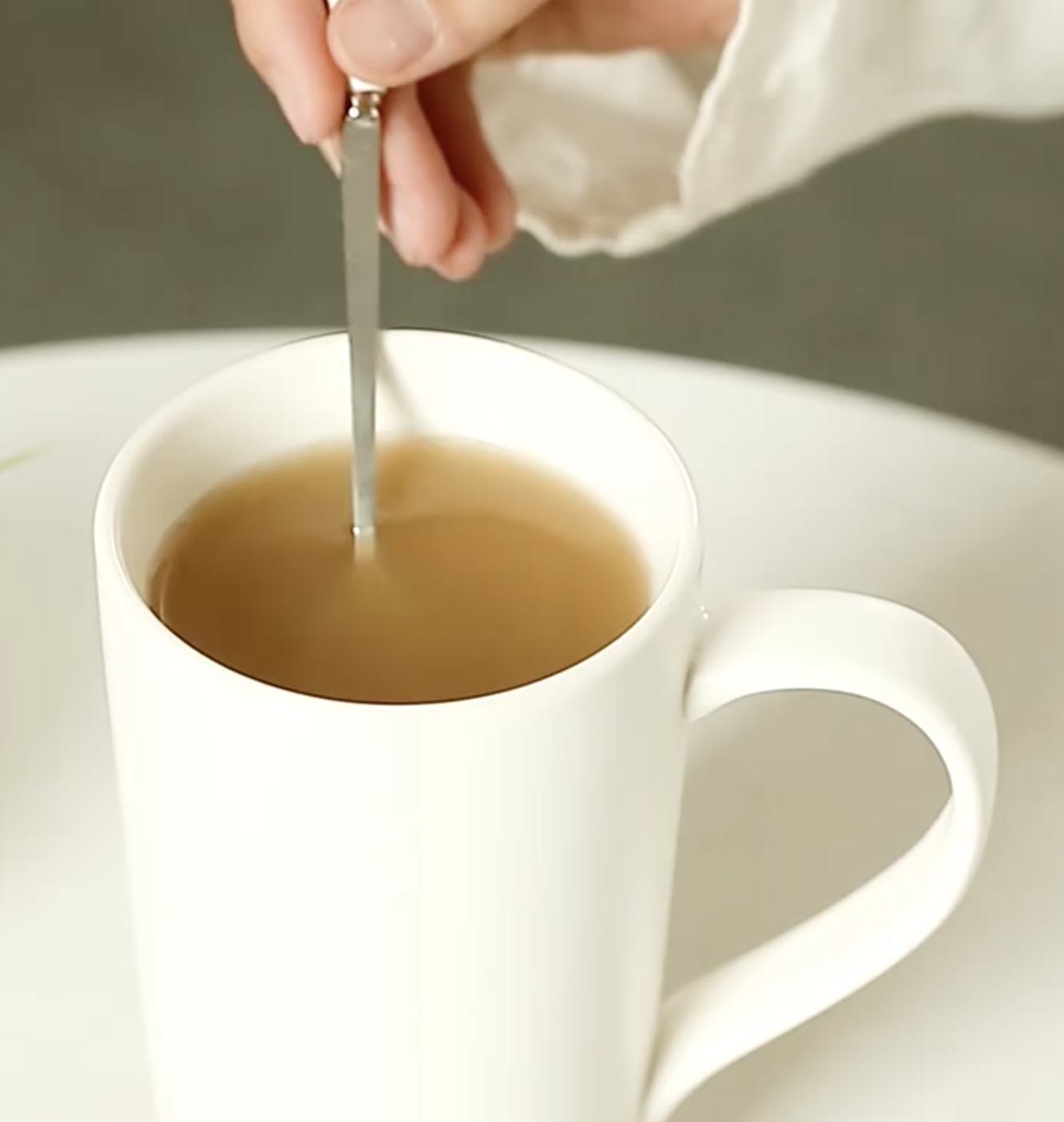 16 oz Large Coffee Mug with Handle 2