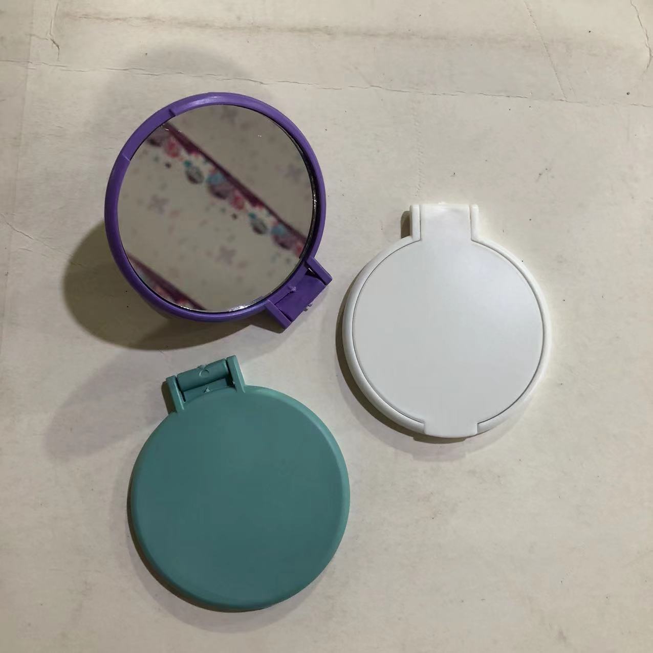 Mini Round Folding Mirrors 2