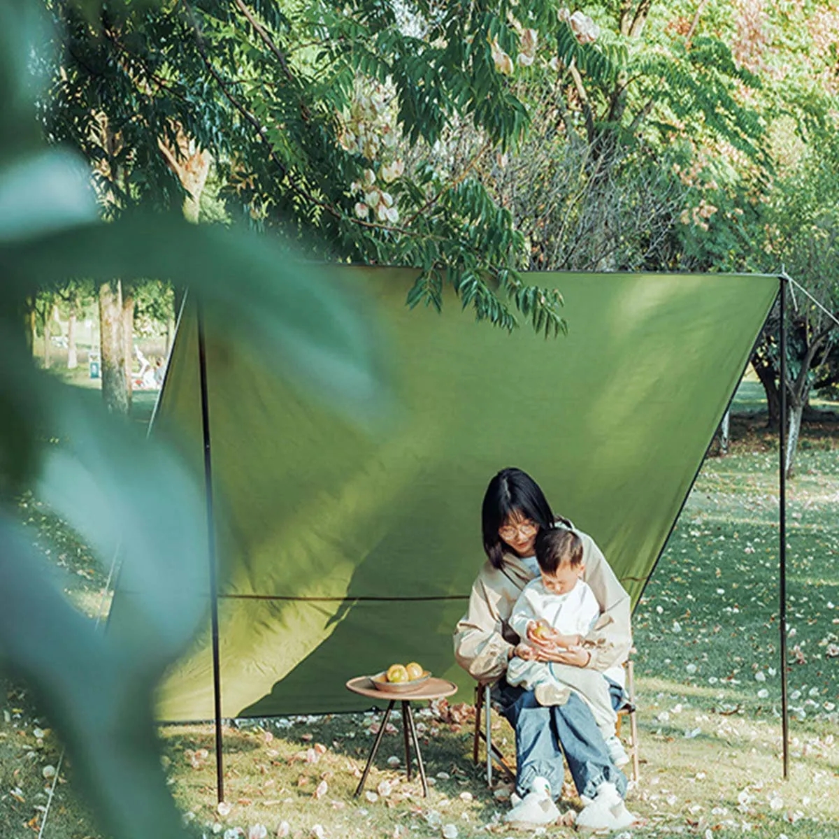 Waterproof Sandproof Beach Blanket 4