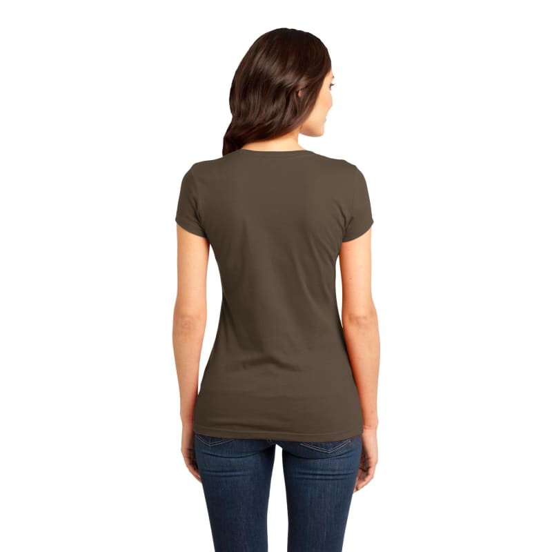 District Women's Fitted Very Important Tee . 69