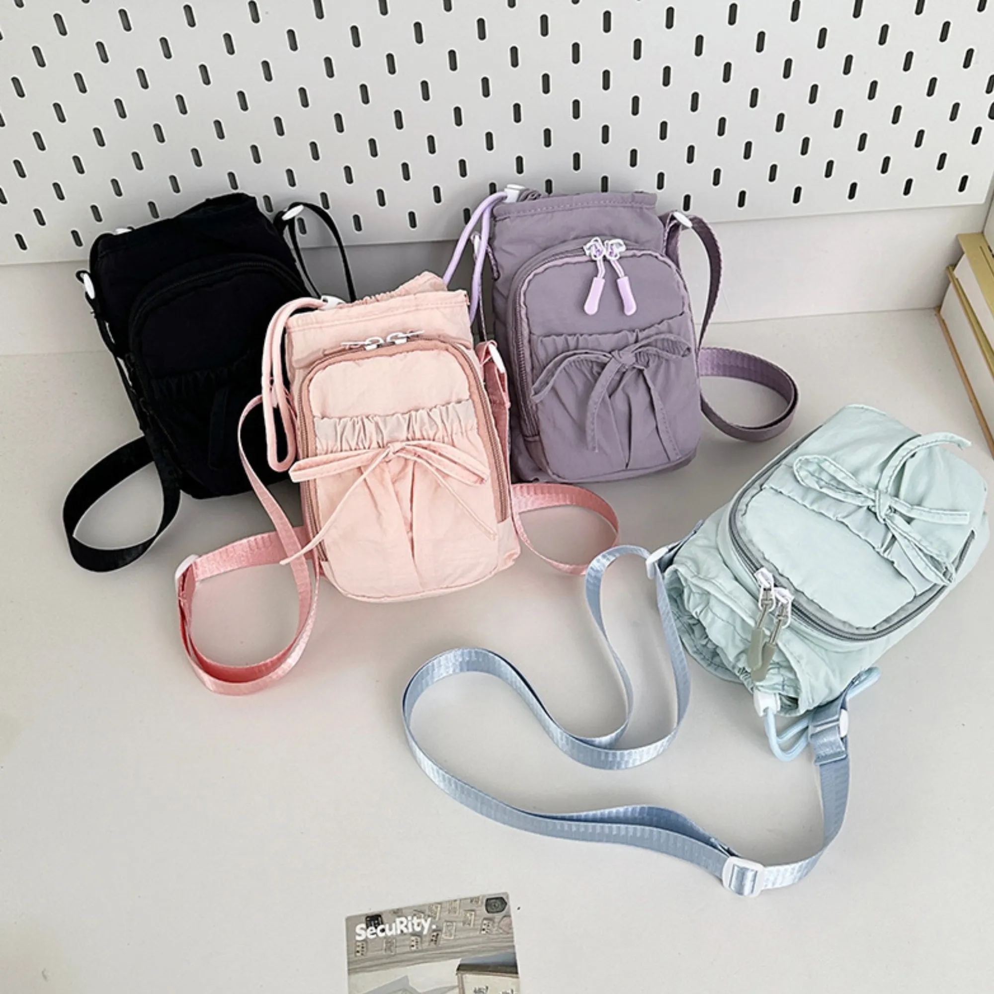 Lightweight Crossbody Bag Bottle Carries With Drawstring 3