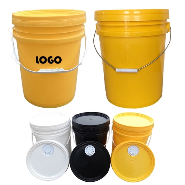 5 Gallon Plastic Bucket with handle