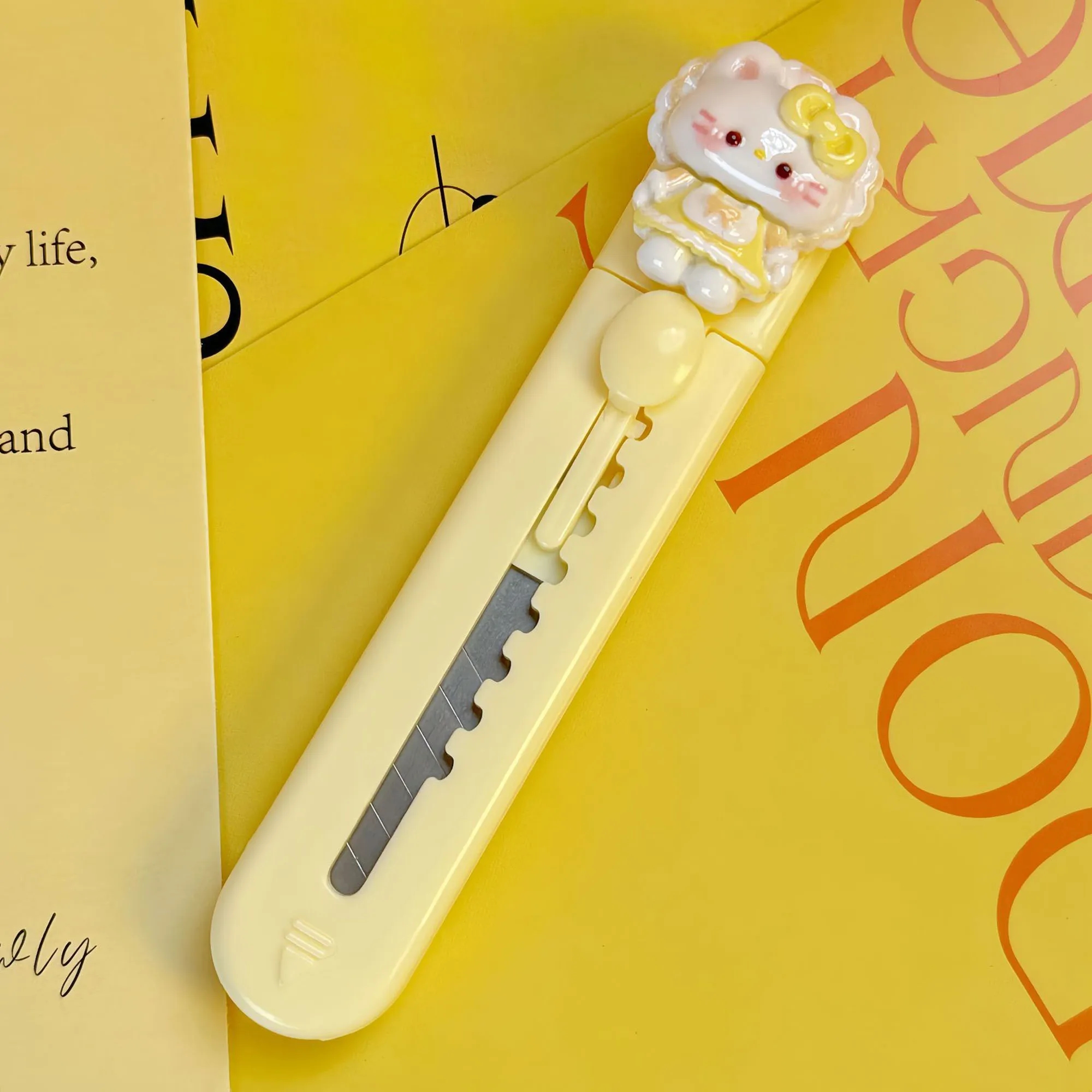 Mini Cute Craft Knife With Logo For Safety, Express Delivery 2