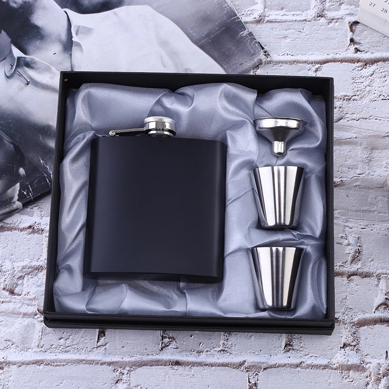 Custom 6 oz Stainless Steel Liquor Flask Gift Set 2