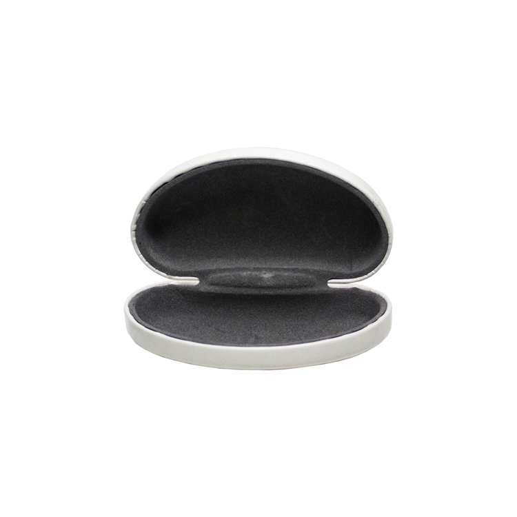 Small Clam Shell Case 2