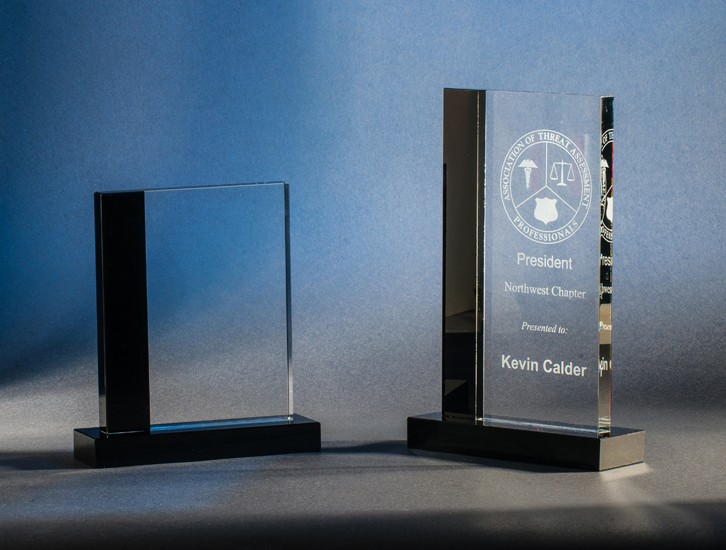 Designer Crystal Nina Award 2