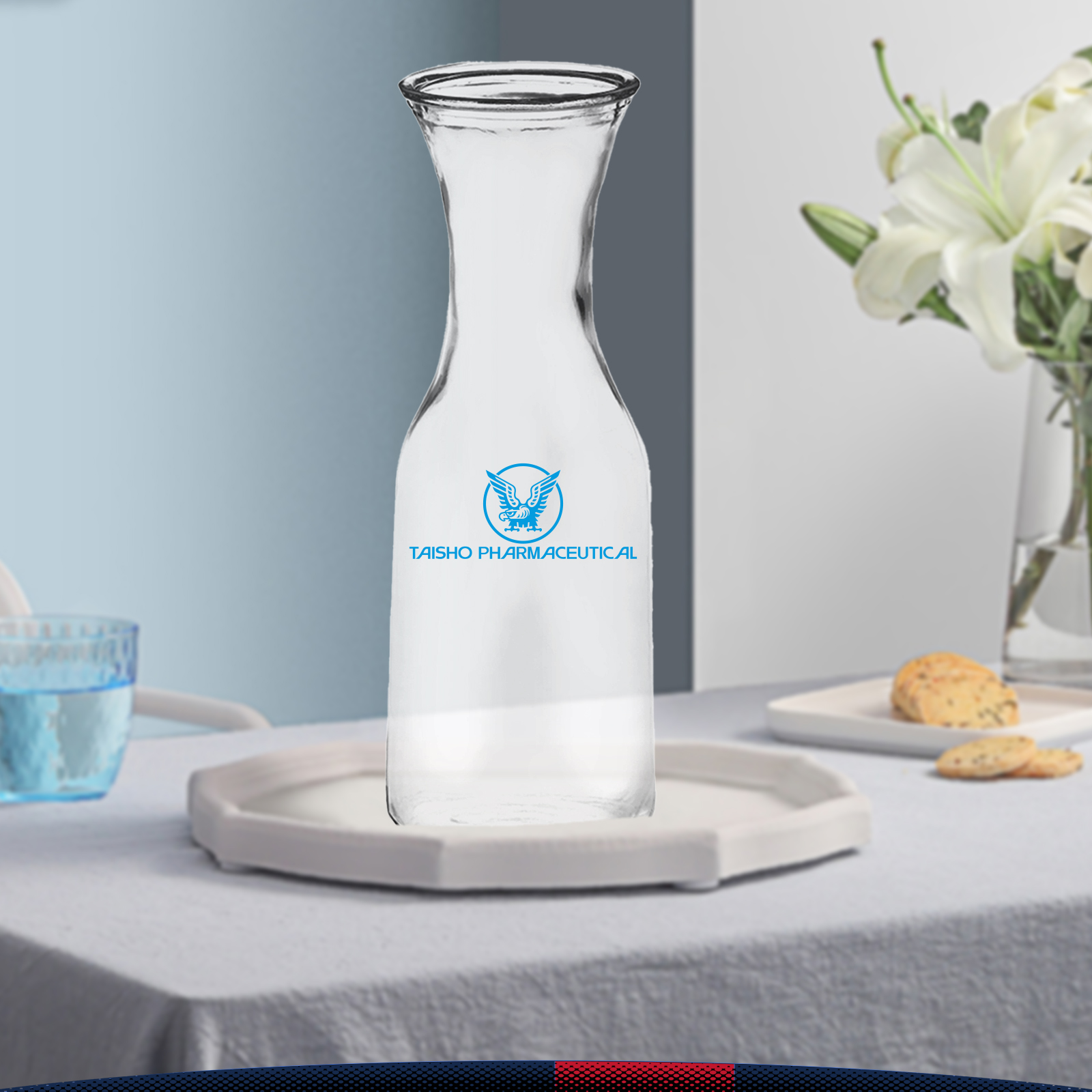 34 oz. Fleem Clear Glass Carafes 4