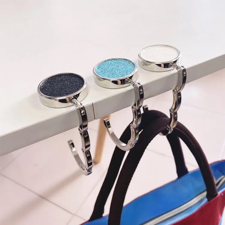 Round Shaped Magnetic Purse Hanger 4