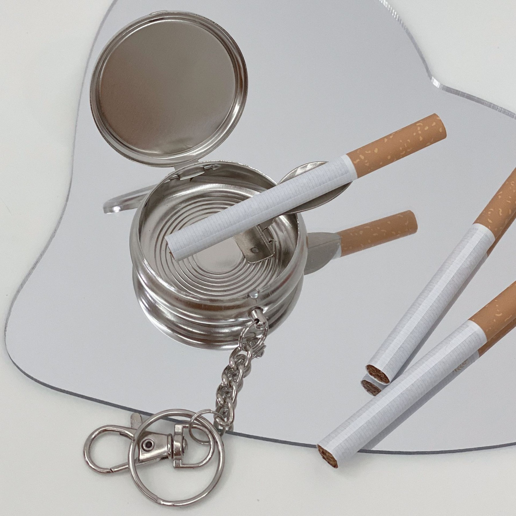 Creative Mini Metal Ashtray Keychain 3