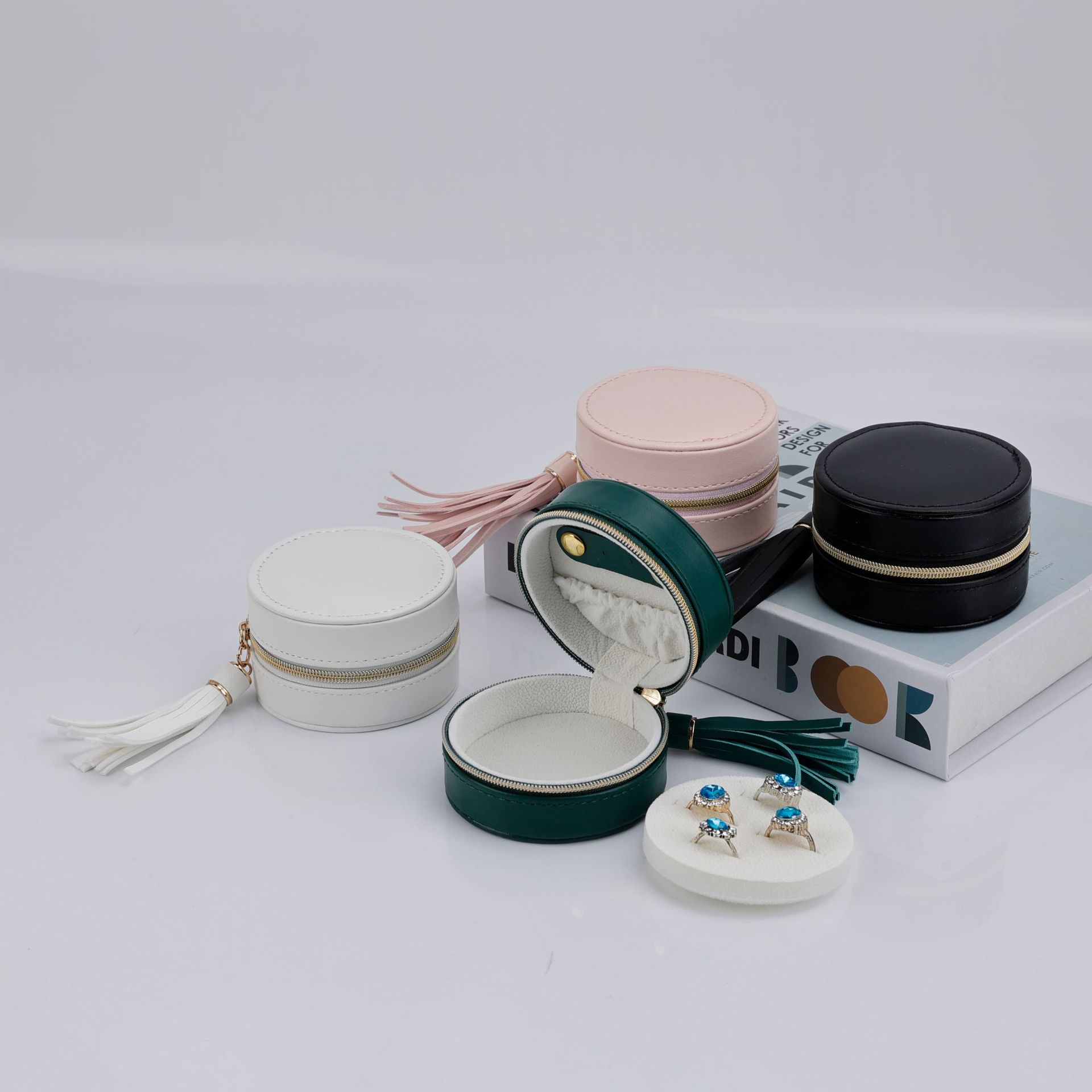 Round Portable Storage Box 3