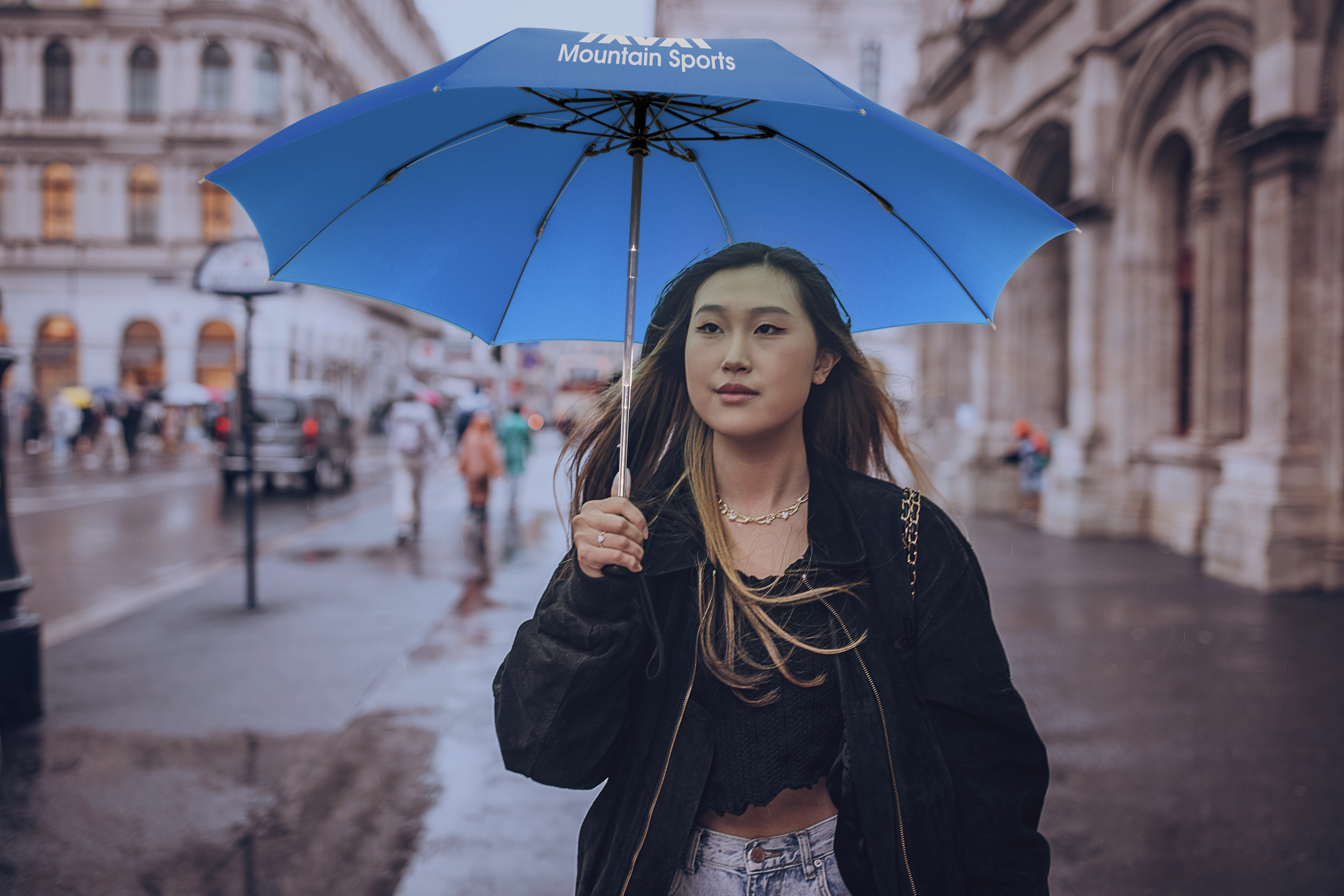 Shed Rain™ UnbelievaBrella® 47" Auto-Open Reverse-Close Compact Umbrella 100